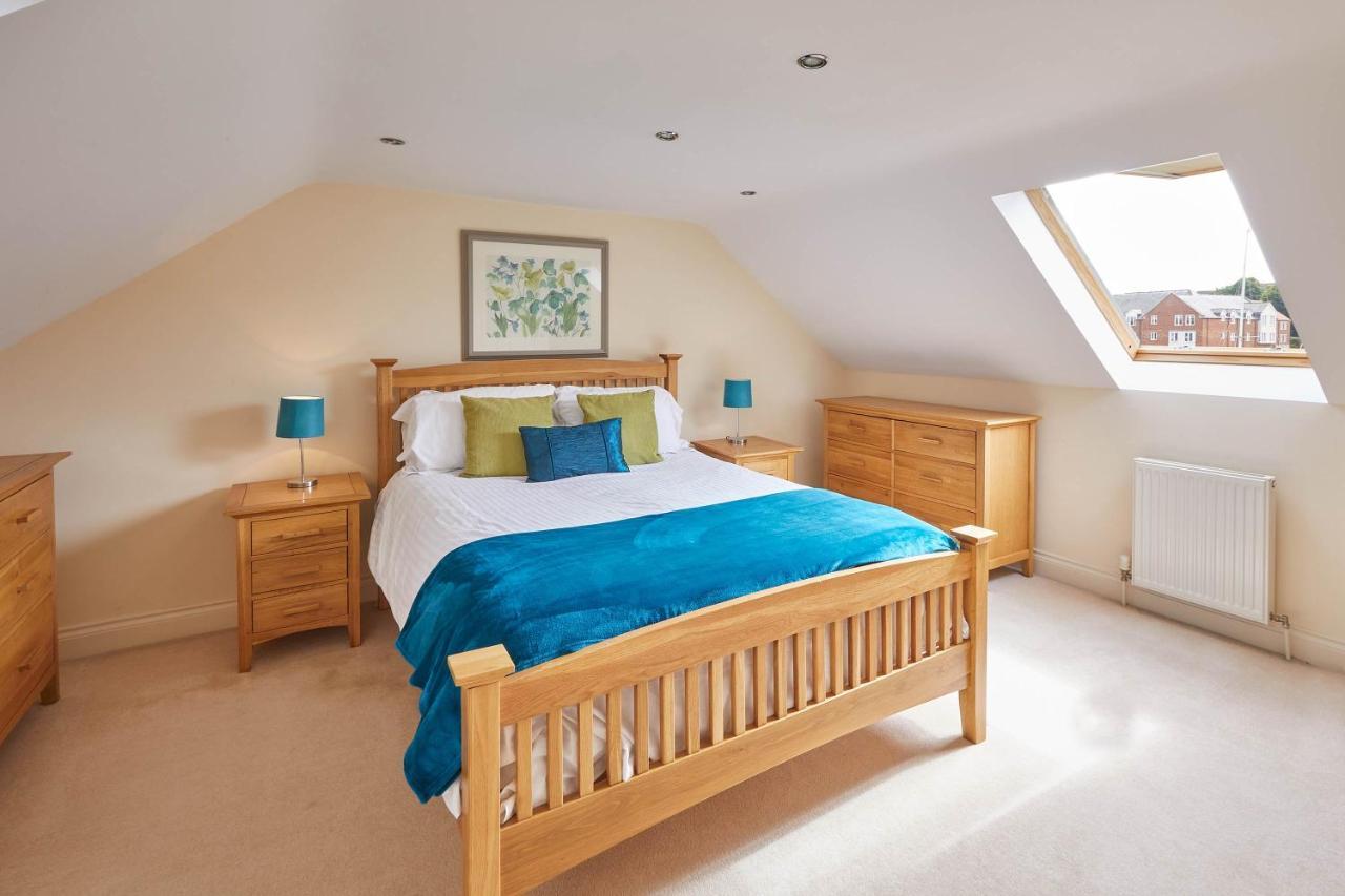 Host & Stay - The Railway Retreat Whitby Exterior photo